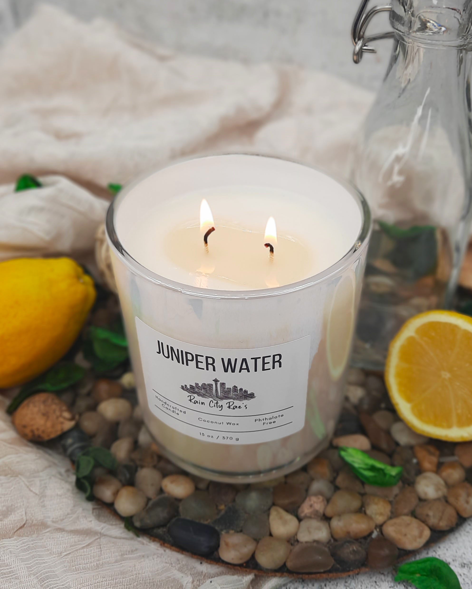 Rain City Raes Juniper Water Candle - Thumbnail 3