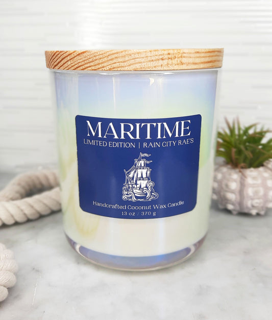 Maritime 13 oz Luxury Candle | Iridescent White
