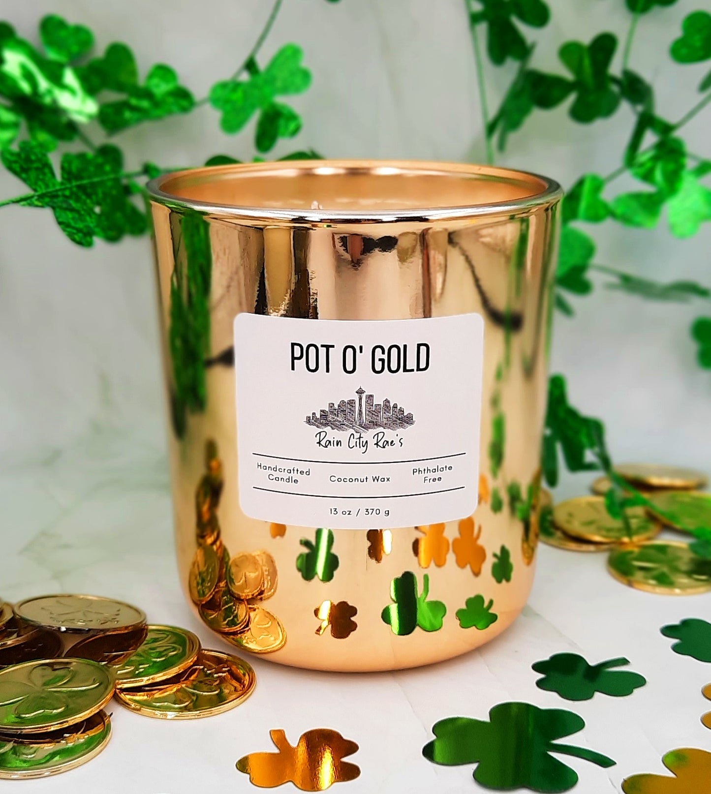 St Patricks Day Pot of Gold 13 oz Luxury Candle